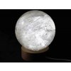 Křišťál koule 84 mm 820g přírodní kámen + LED dřevěný podstavec #K420