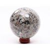 Guľa Yooperlite 731 g - 80 mm + drevený podstavec #A13