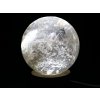 Křišťál koule 86 mm 900g přírodní kámen + LED dřevěný podstavec #A375