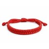 Červený pletený náramek na šňůrce
