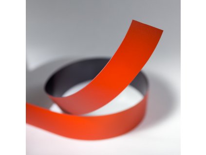 Magnetický pásek 40x0,6 mm, délka 1 m, červený
