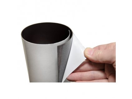 Samolepicí magnetická fólie tloušťka 0,5 mm, šířka 0,62 m, délka 1 m