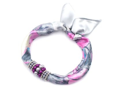 Šátek s bižuterií Letuška - šedý s potiskem