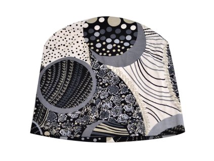Čepice beanie - černobílá s mixem potisků