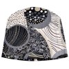 Čepice beanie - černobílá s mixem potisků