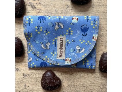 Limitka zima 2026 - malá svačinková kapsa, modrá retro MagsBags.cz