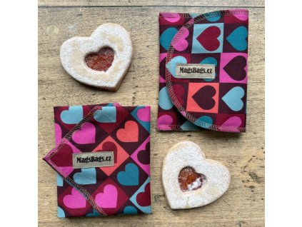 Sada malé kapsy a ubrousku, barevná srdce MagsBags.cz