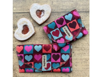 Sada velké a malé kapsy, barevná srdce MagsBags.cz