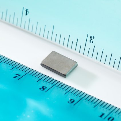 Neodymový magnet kvádr 10x7x1,5 P 180 °C, VMM6UH-N38UH (Počet kusů 1 ks)