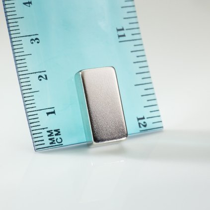 Neodymový magnet kvádr 20x10x6 N 120 °C, VMM4H-N35H (Počet kusů 1 ks)