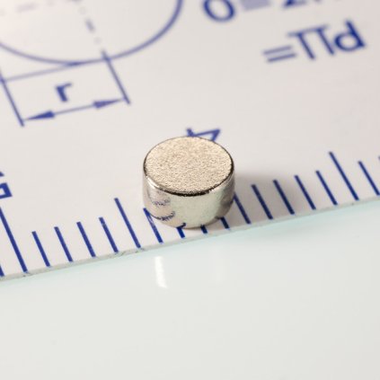 Neodymový magnet válec pr.4x2 N 80 °C, VMM4-N35 (Počet kusů 1 ks)