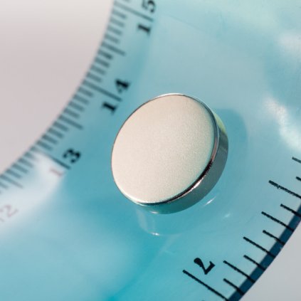 Neodymový magnet válec pr.13x3 N 80 °C, VMM7-N42 (Počet kusů 1 ks)