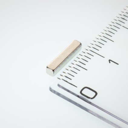 Neodymový magnet kvádr 10x2x2 N 80 °C, VMM4-N30 (Počet kusů 1 ks)