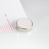 Neodymový magnet válec pr.8x2,5 N 80 °C, VMM5-N38 (Počet kusů 1 ks)