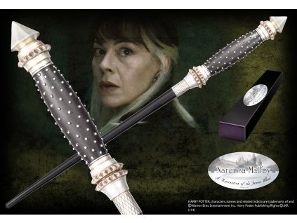 588 Hůlka Nacissa Malfoyová