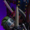 Gotham Sirens Diorama Harley Quinn Close4 Deluxe Art Scale 1 10