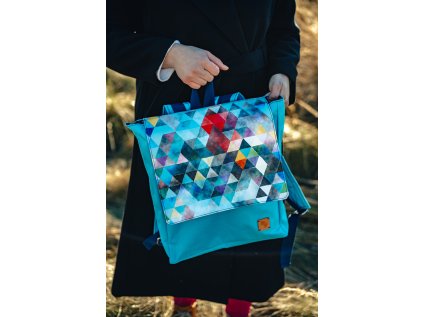malý designový batoh - AKVARELOVÉ TROJÚHELNÍKY