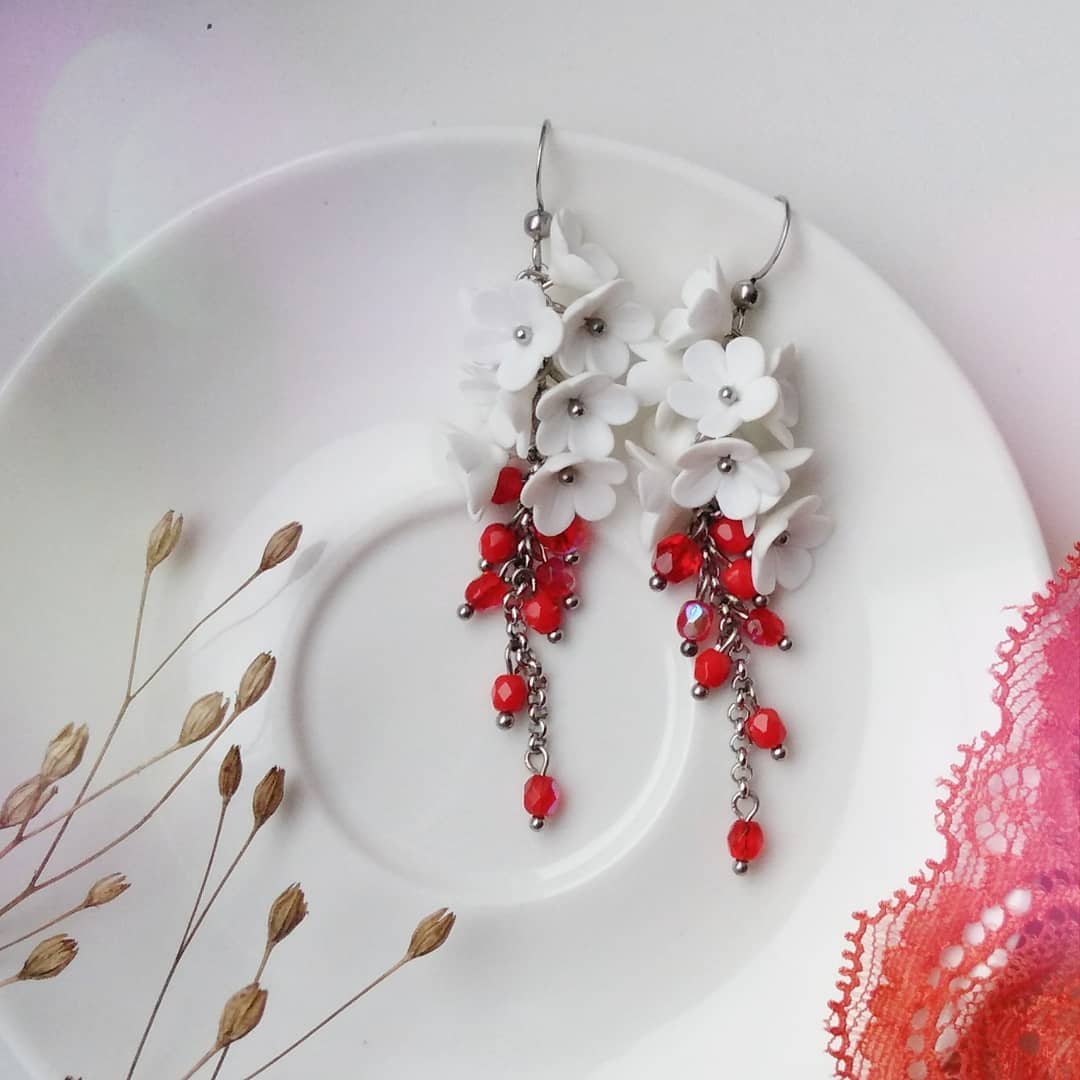 Mairi%20svatebn%C3%AD%20n%C3%A1u%C5%A1nice