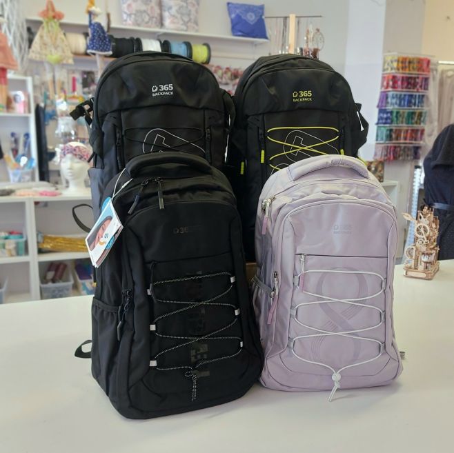 🎒 Batohy do školy jsou tu! 🎒 Právě nám dorazila nová zásilka krásných školních batohů – barevné, stylové, pohodlné…...