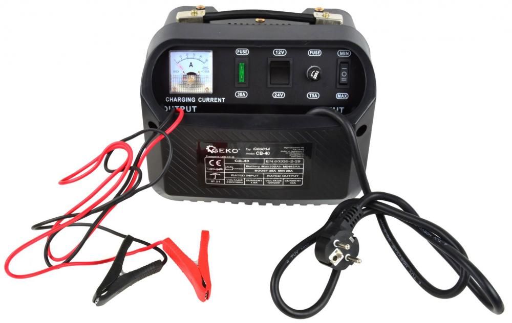 Nabíjačka autobatérii CB-40, 230 V, 12/24 V,  poistka 30A, intenzita prúdu 30A