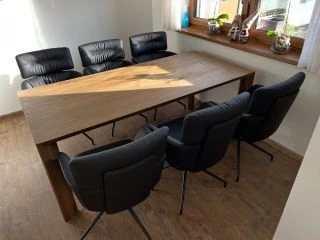 Dřemlík přiletěl k zákazníkovi ve velké parádě 😎 Co na něj říkáte? Parametry tohoto Majstrštychu:...