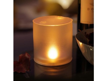 Mpowerd svítilna LUCI CANDLE