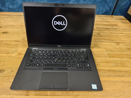 Dell 4 jádro i5 9400H, 8GB, nVidia MX150 2GB, 256GB SSD