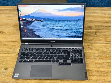 Lenovo Legion i5 10300H, 16GB, RTX2060 6GB, 1TB SSD, 144Hz
