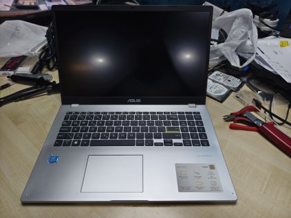 ASUS A510, Intel N4020, 8GB DDR4, 256GB SSD . záruka