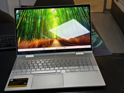 Otočný 4K AMOLED notebook, i7 1065G7, 16GB, 1TB SSD - záruka