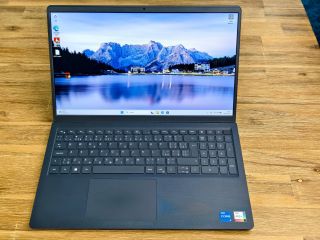 Zánovní 10 jádrový Dell i5 1334U, 16GB, 500GB - záruka 11/28 MOŽNO ODKOUPIT VÁŠ POČÍTAČ NEBO NOTEBOOK PROTIÚČTEM! Prodám...