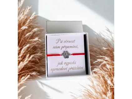 náramek psí tlapka