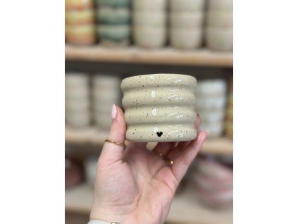 sleva - Wavy Srdíčko 200 ml, ústní okraj