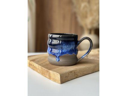 Hrnek wavy Inky 340 ml