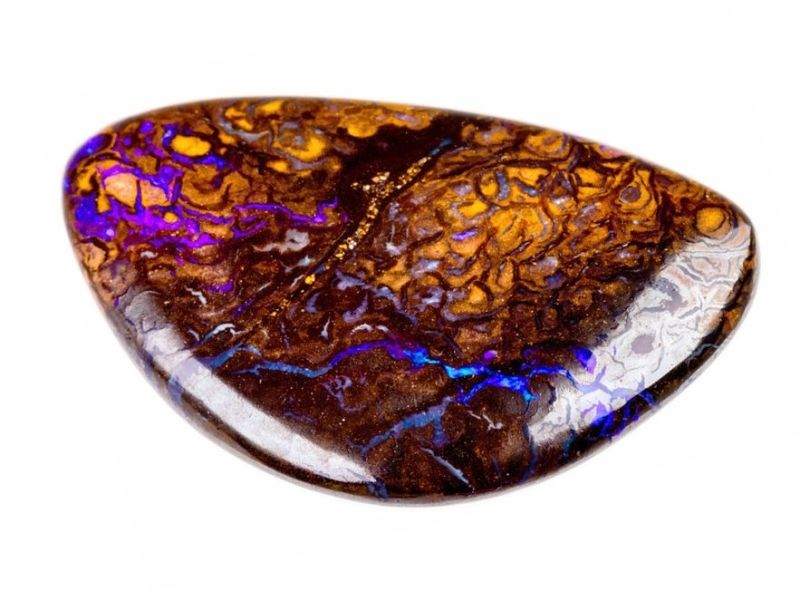 Opál, kámen nejkrásnějších barev