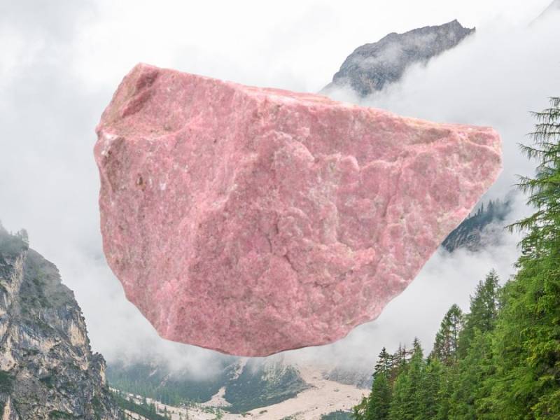 Thulit - růžový kámen lásky