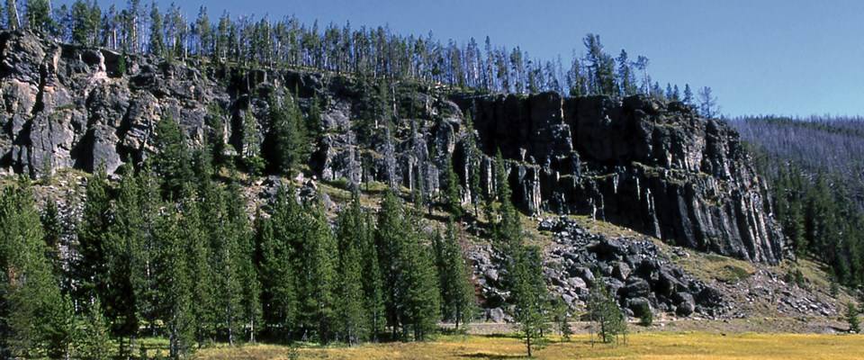 Obsidian-Cliff-v-Yellowstone