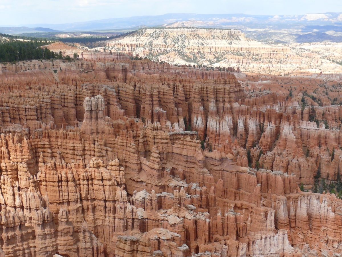 bryce-canyon-veze-hoodoos