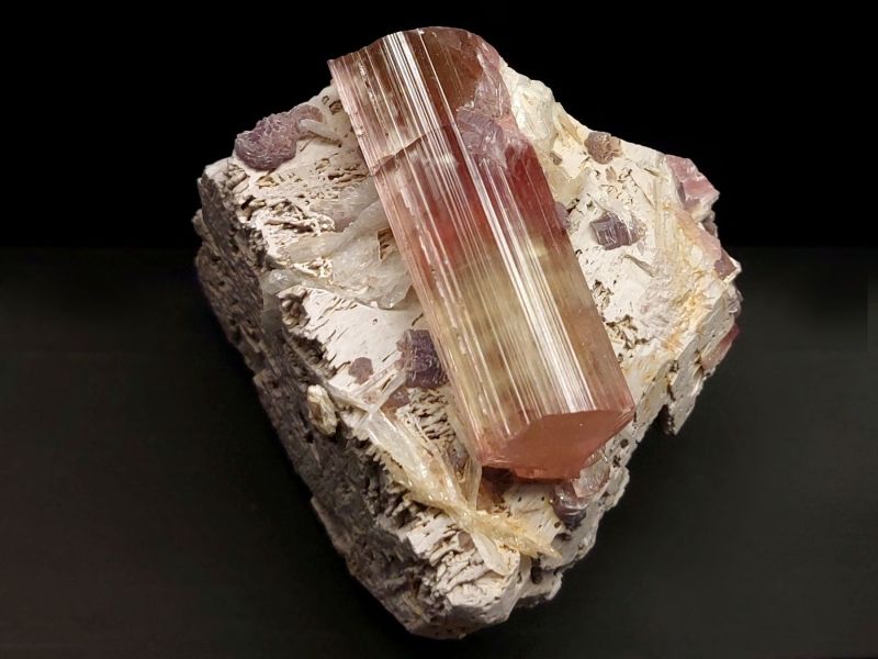 turmalin-himalaya-mine-california-usa