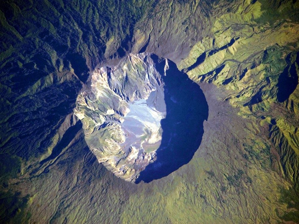 kaldera-hory-tambora
