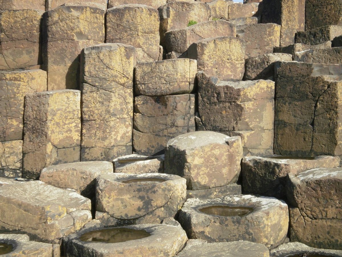 giants-causeway-cedicove-sloupy