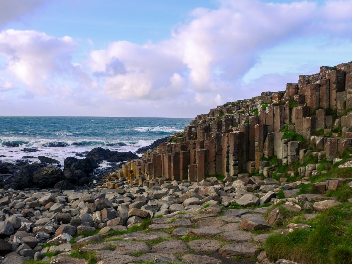 obruv-chodnik-giants-causeway-severni-irsko-cedic