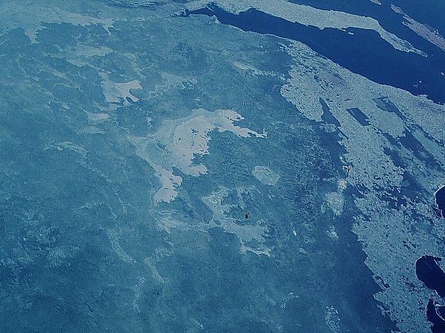 Acraman_crater_australia
