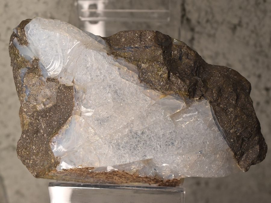 opal-dubnik-cervenica-slovensko-22cm