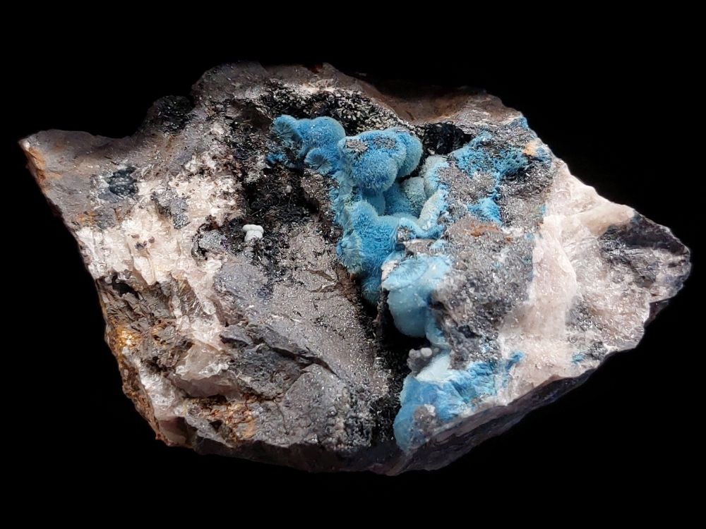 Modrý shattuckit z Namibie (NHM)