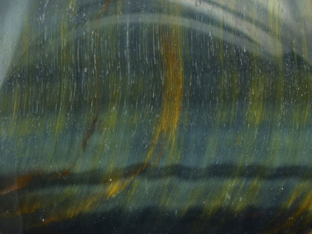 oko-sokoli-zeleno-modre-detail