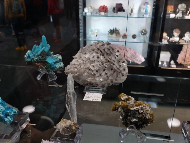 calcit-pyrit-mineral