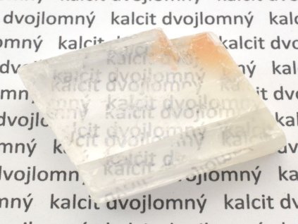 kalcit dvojlomny 34