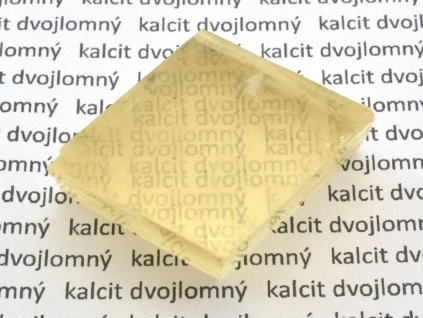 kalcit dvojlomny cina 2