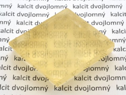 kalcit dvojlomny cina 12
